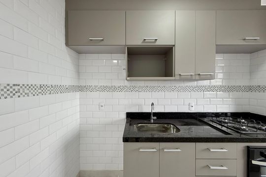 Cozinha de apartamento para alugar com 2 quartos, 45m² em Santo Amaro, São Paulo