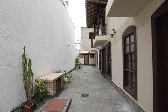 Área comum de casa de condomínio para alugar com 3 quartos, 90m² em Braga, Cabo Frio