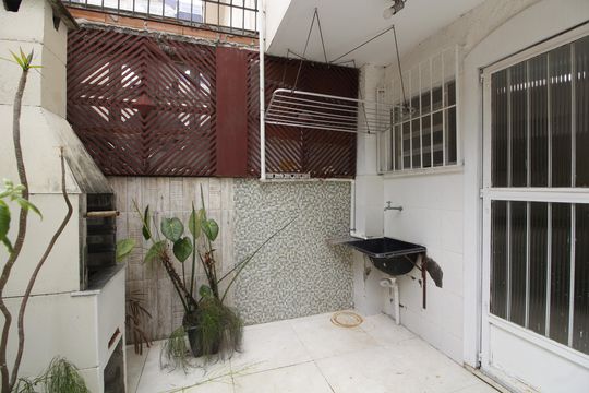Área de Serviço de casa de condomínio para alugar com 3 quartos, 90m² em Braga, Cabo Frio