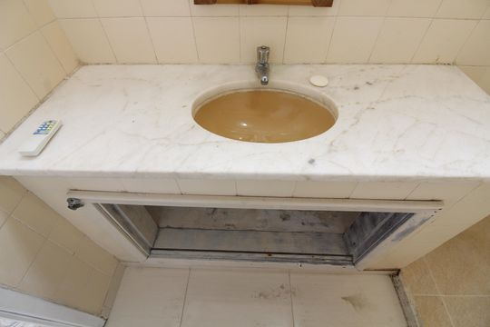Banheiro da Suíte de casa de condomínio para alugar com 3 quartos, 90m² em Braga, Cabo Frio