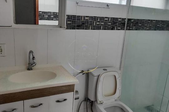 Casa à venda com 4 quartos, 240m² em Jardim Adelaide, Hortolândia