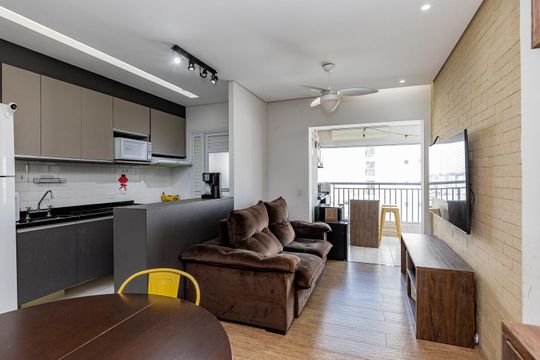 Casa à venda com 4 quartos, 392m² em Jardim Marajoara, São Paulo