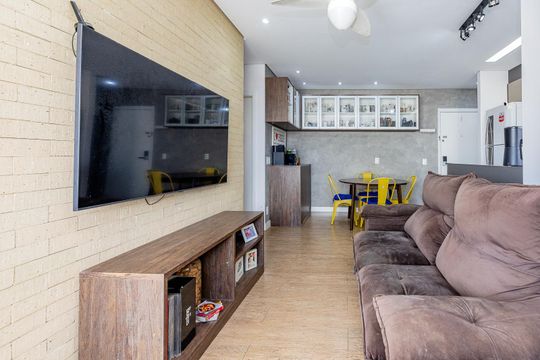 Casa à venda com 4 quartos, 392m² em Jardim Marajoara, São Paulo