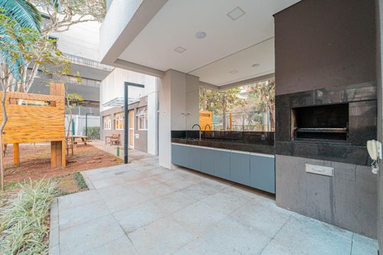 Casa à venda com 4 quartos, 392m² em Jardim Marajoara, São Paulo