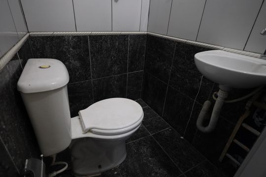 Banheiro de casa para alugar com 1 quarto, 72m² em Vila Yolanda, Osasco