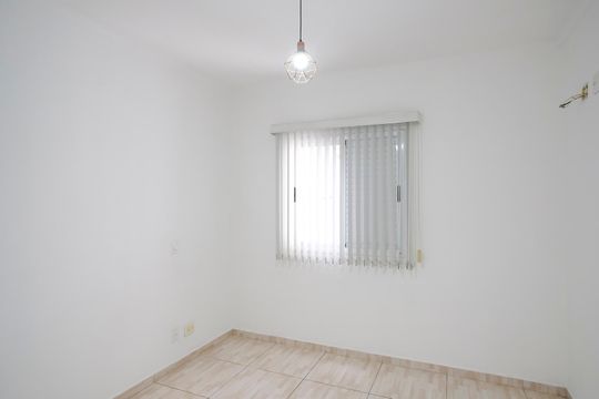 Quarto de apartamento para alugar com 2 quartos, 73m² em Santa Maria, São Caetano do Sul
