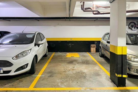 Garagem de apartamento para alugar com 2 quartos, 73m² em Santa Maria, São Caetano do Sul
