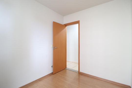 Quarto 1 de apartamento para alugar com 2 quartos, 50m² em Patrimônio, Uberlândia