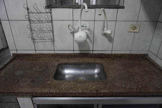 Casa para alugar com 5 quartos, 175m² em Jardim das Oliveiras, São Paulo