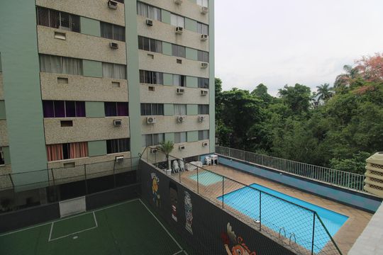 Sala - Vista de apartamento à venda com 1 quarto, 60m² em Taquara, Rio de Janeiro