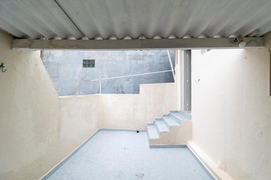 Área externa de casa para alugar com 1 quarto, 60m² em Vila Fachini, São Paulo