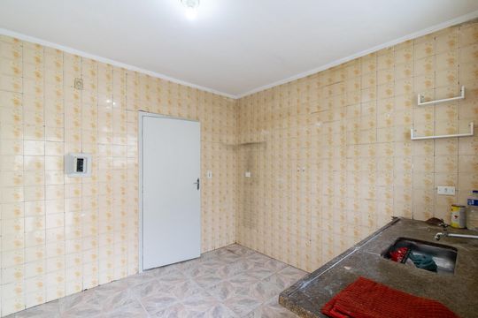 Cozinha de casa para alugar com 1 quarto, 60m² em Vila Fachini, São Paulo