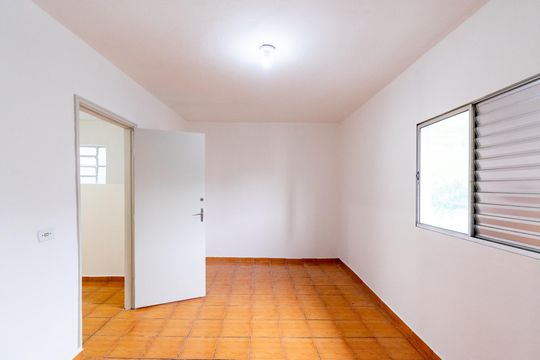 Quarto de casa para alugar com 1 quarto, 60m² em Vila Fachini, São Paulo