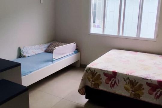 Apartamento para alugar com 2 quartos, 84m² em Carianos, Florianópolis