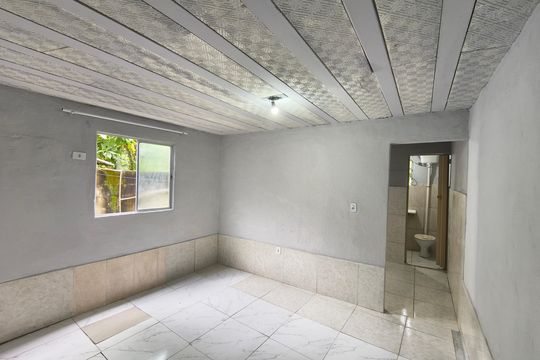Kitnet/Studio para alugar com 1 quarto, 30m² em Taquara, Rio de Janeiro