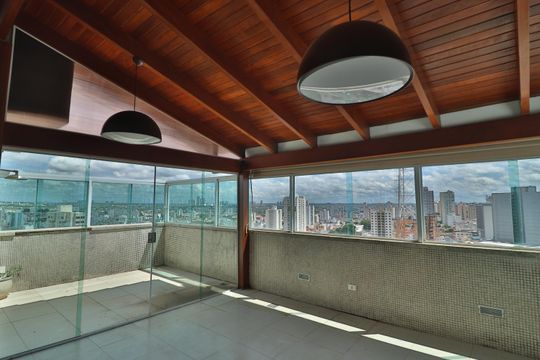 Apartamento para alugar com 3 quartos, 164m² em Centro, Uberlândia