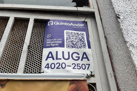 Placa de casa para alugar com 2 quartos, 50m² em Campanário, Diadema