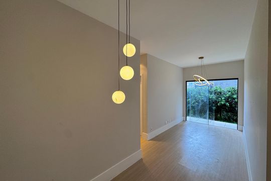 Sala de apartamento para alugar com 2 quartos, 54m² em Vargem Grande, Rio de Janeiro