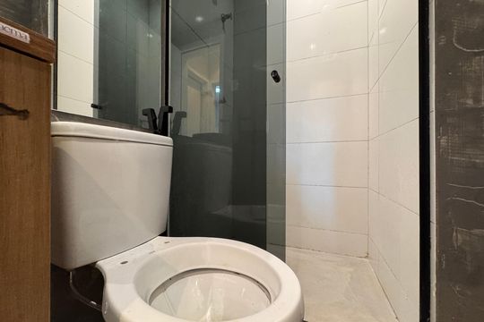 Banheiro Social de apartamento para alugar com 2 quartos, 54m² em Vargem Grande, Rio de Janeiro