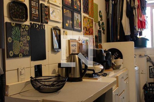 Cozinha de apartamento à venda com 2 quartos, 45m² em Jardim Vergueiro, São Paulo
