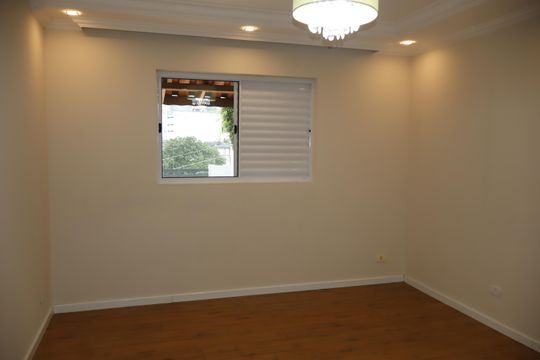 Quarto 1 de casa para alugar com 2 quartos, 100m² em Vila Bela, São Paulo