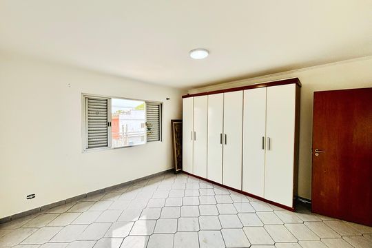 Suíte de casa para alugar com 2 quartos, 210m² em Jardim Popular, São Paulo
