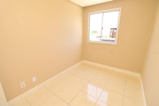 Apartamento para alugar com 2 quartos, 49m² em Jardim das Margaridas, Salvador