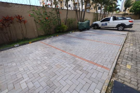 Apartamento para alugar com 2 quartos, 49m² em Jardim das Margaridas, Salvador