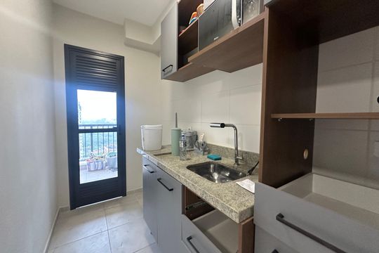 Cozinha de apartamento à venda com 2 quartos, 48m² em Nova Aldeinha, Barueri