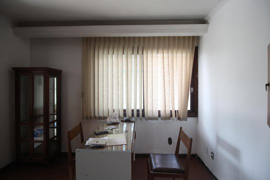 Escritório 2 de casa para alugar com 3 quartos, 331m² em São João, Porto Alegre