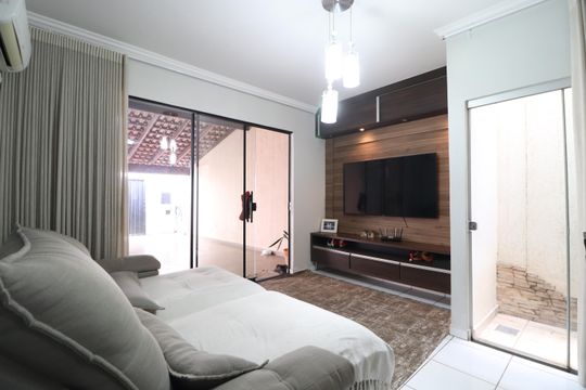 Casa para alugar com 3 quartos, 130m² em Jardim Brasília, Uberlândia