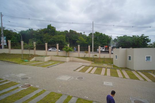 Quarto 1 - Vista de apartamento para alugar com 2 quartos, 52m² em Mário Quintana, Porto Alegre