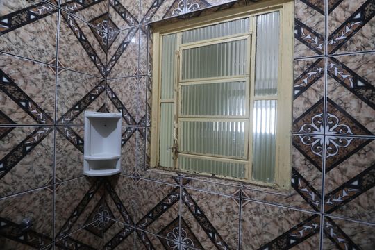Banheiro  de casa à venda com 2 quartos, 50m² em Niterói, Canoas