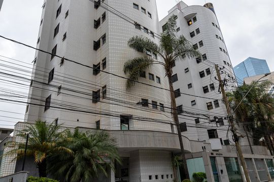 Apartamento à venda com 2 quartos, 103m² em Vale do Sereno, Nova Lima