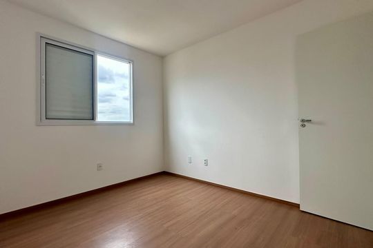 Quarto de apartamento à venda com 3 quartos, 80m² em Gutierrez, Belo Horizonte