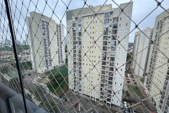 Vista de apartamento à venda com 2 quartos, 56m² em Umuarama, Osasco