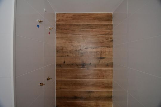 Banheiro de apartamento para alugar com 2 quartos, 42m² em Vila 31 de Março, Campinas