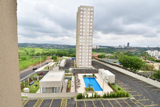 Quarto 1 - Vista de apartamento para alugar com 2 quartos, 42m² em Vila 31 de Março, Campinas