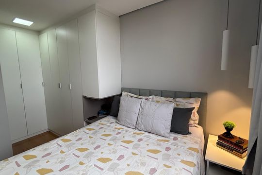 Apartamento para alugar com 2 quartos, 44m² em Parque Maria Helena, São Paulo