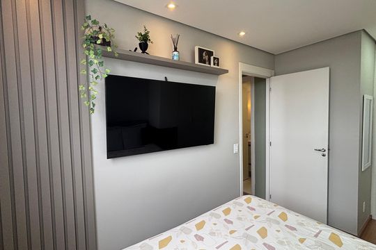 Apartamento para alugar com 2 quartos, 44m² em Parque Maria Helena, São Paulo