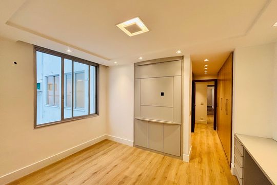 Apartamento à venda com 4 quartos, 220m² em Ipanema, Rio de Janeiro