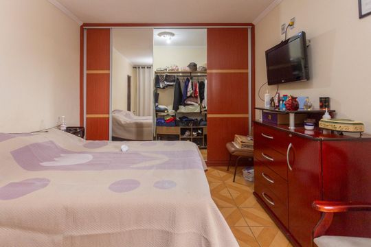 Quarto Suíte de casa à venda com 3 quartos, 280m² em Jardim Itatiaia, São Paulo
