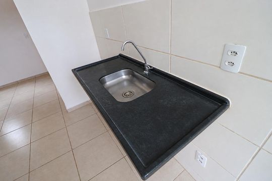 Cozinha de apartamento para alugar com 2 quartos, 50m² em Chácaras Pedro Corrêa de Carvalho, Ribeirão Preto