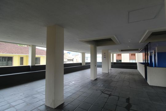 Área comum de apartamento para alugar com 2 quartos, 70m² em Taquara, Rio de Janeiro