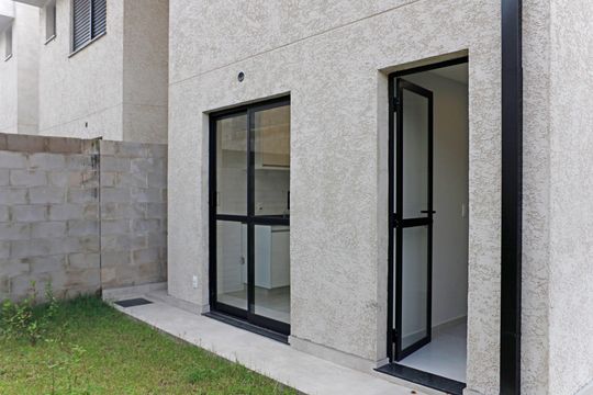 Área externa de casa de condomínio para alugar com 2 quartos, 82m² em Pinheirinho, Vinhedo