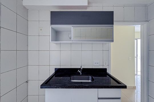 Cozinha de apartamento para alugar com 2 quartos, 54m² em Vila Moreira, São Paulo