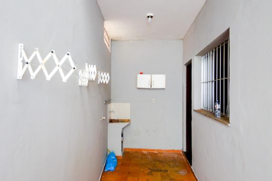 Área de Serviço de casa para alugar com 2 quartos, 238m² em Jardim Aida, Guarulhos