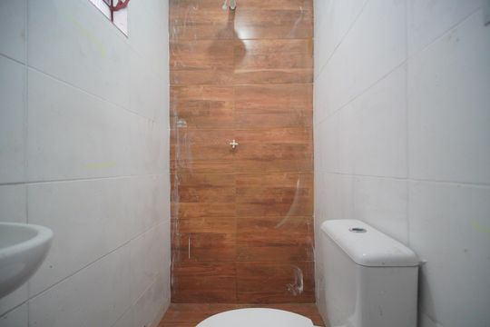 Banheiro de kitnet/studio para alugar com 1 quarto, 30m² em Rio Branco, São Leopoldo