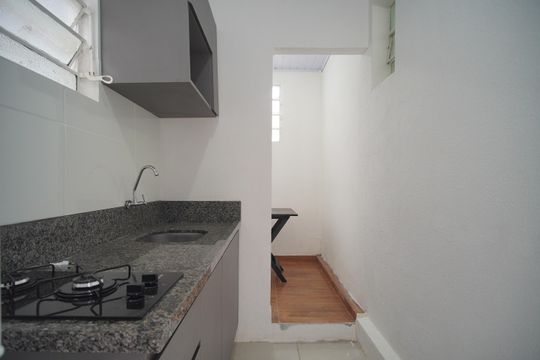 Cozinha de kitnet/studio para alugar com 1 quarto, 30m² em Rio Branco, São Leopoldo