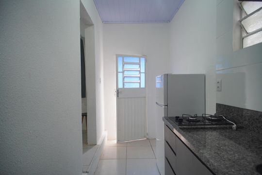 Cozinha de kitnet/studio para alugar com 1 quarto, 30m² em Rio Branco, São Leopoldo